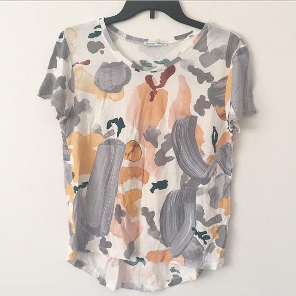Zara Tops - Zara W/B collection cute summer Tshirt. Medium